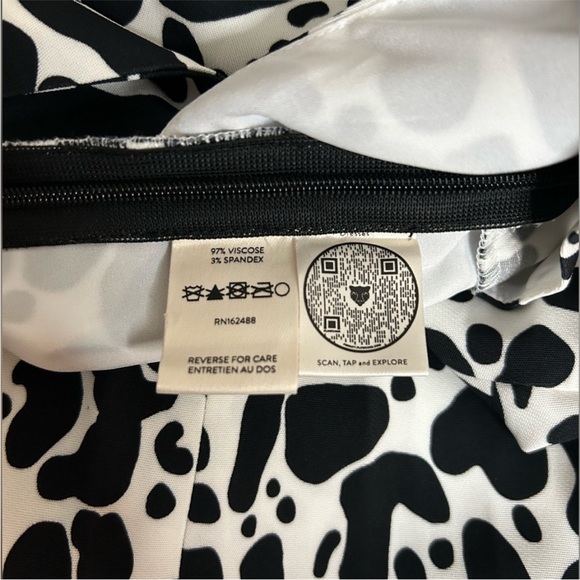 Lita by Ciara 🌸Stylish Black and White Jumpsuit - Picture 3 of 12